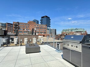 66 N Margin St, Unit 5R in Boston, MA - Building Photo - Building Photo