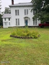 152 Main St in Hoosick Falls, NY - Building Photo - Building Photo