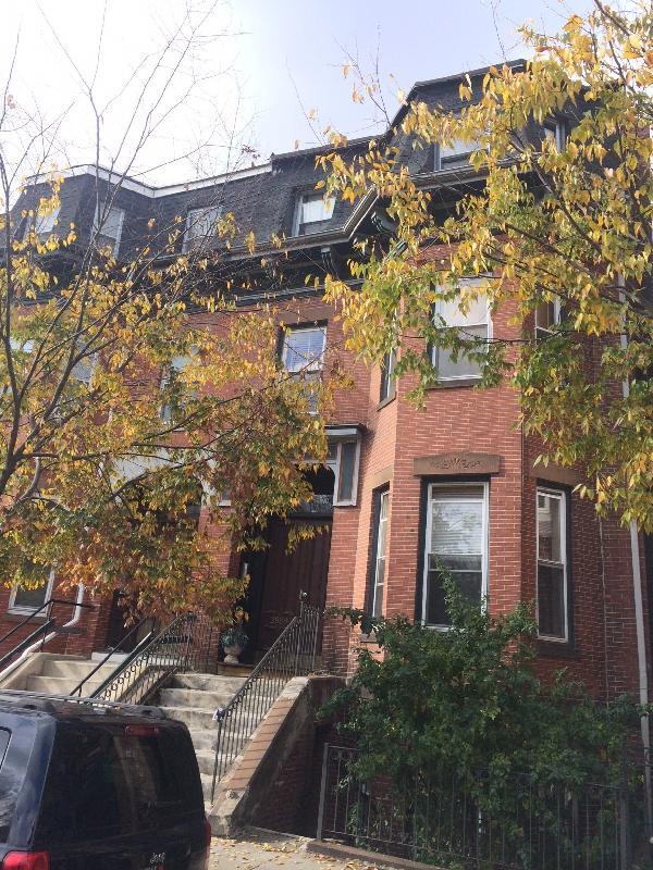 property at 2989 Washington St