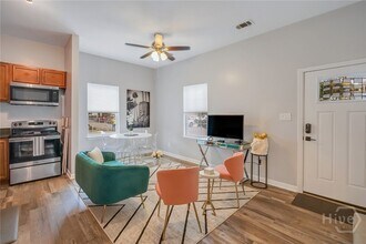 323 W 31st St in Savannah, GA - Building Photo - Building Photo