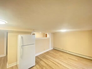 16 Linwood St in Nashua, NH - Building Photo - Building Photo