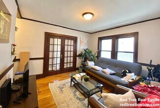 18 Sachem St in Boston, MA - Foto de edificio - Building Photo