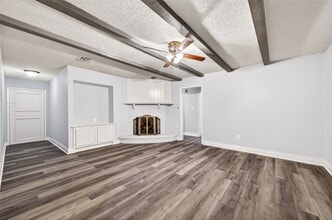 11411 Hornbrook Dr in Houston, TX - Building Photo - Building Photo