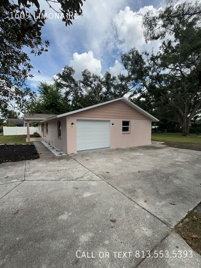 1609 Limona Rd in Brandon, FL - Building Photo - Building Photo