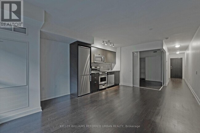 property at 775-775 King St W