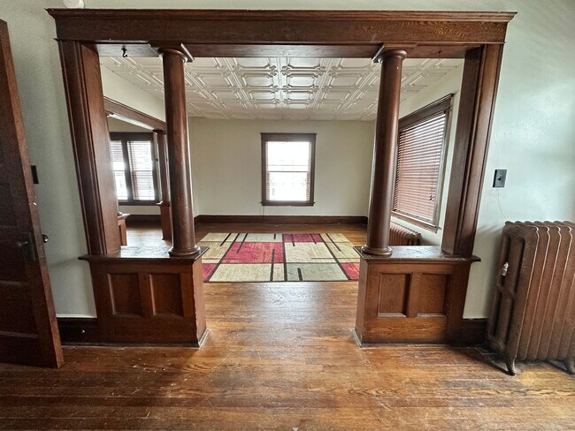 28 Groveland St in Battle Creek, MI - Foto de edificio - Building Photo