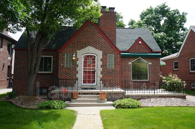 720 Ivy St in Denver, CO - Building Photo - Building Photo