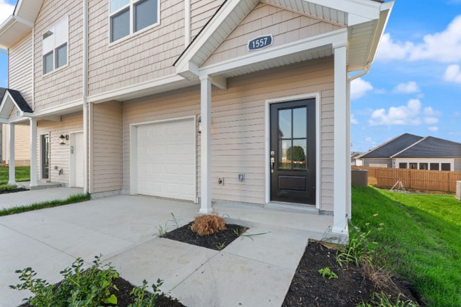 1579 CYPRESS Cv NW in Corydon, IN - Building Photo - Building Photo