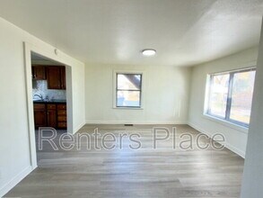 5736 S Quincy Pl in Tulsa, OK - Building Photo - Building Photo