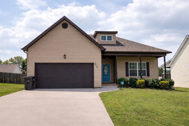 property at 1216 Meachem Dr