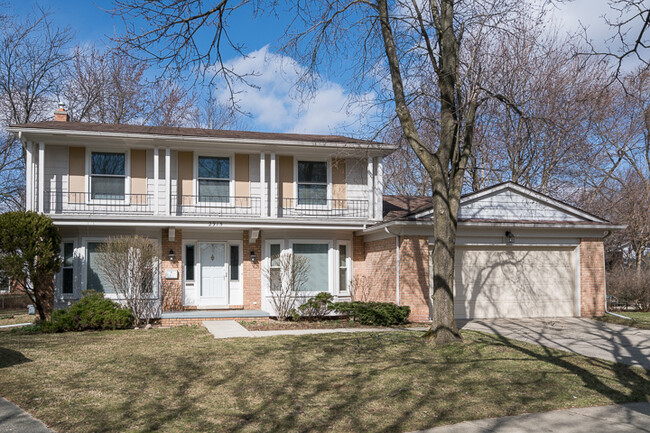 property at 2915 Ward Ct