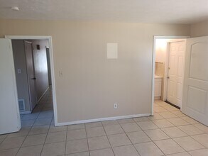 410 S Tropical Trail in Merritt Island, FL - Building Photo - Building Photo