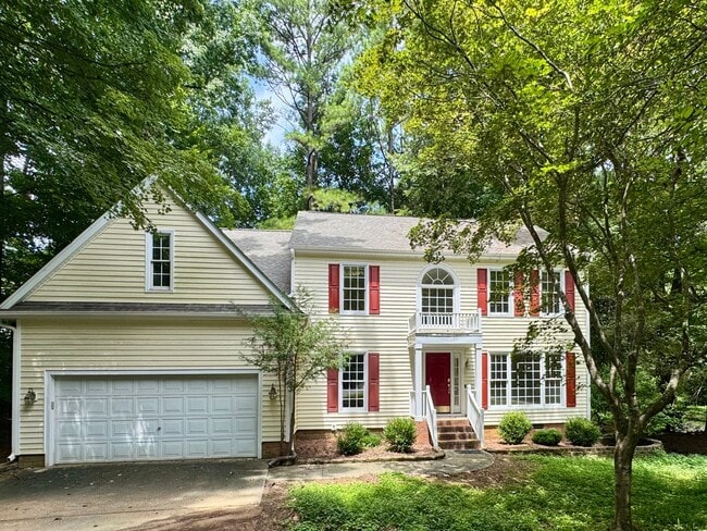 property at 106 Oak Spring Ct