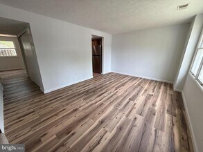 112 Savannah Ct in Walkersville, MD - Building Photo - Building Photo