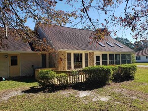 10 Sandtrap Dr in Shallotte, NC - Building Photo - Building Photo