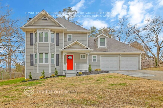 2404 Hillboro Cir S W in Marietta, GA - Building Photo - Building Photo