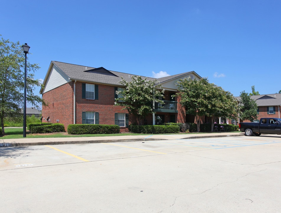 Brookhill Village Apartments in Pell City, AL - Building Photo