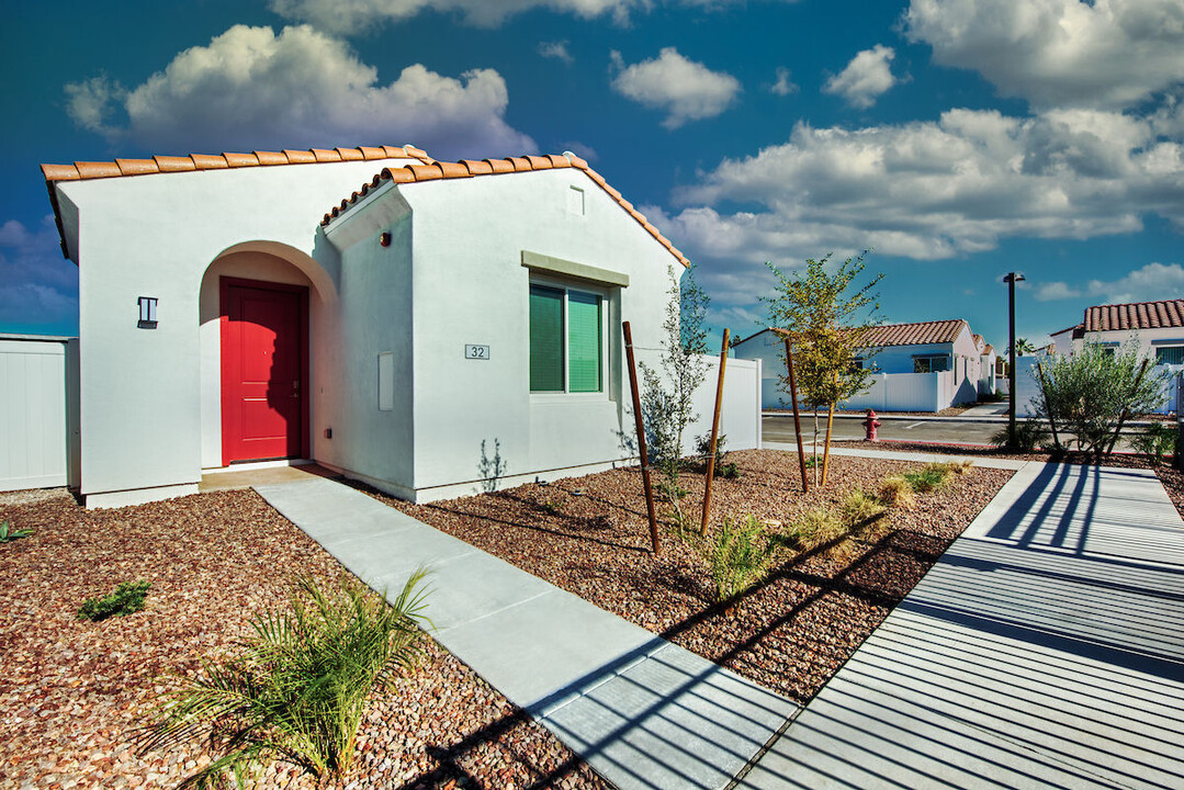 Abode At Litchfield Park Photo