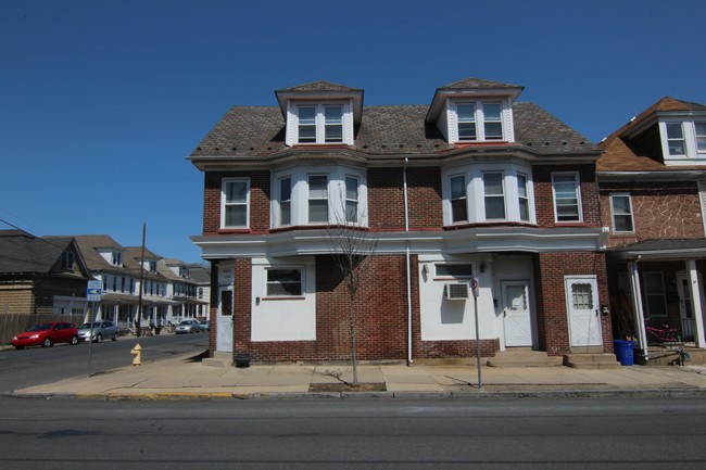 1347 Lehigh St in Easton, PA - Building Photo - Building Photo