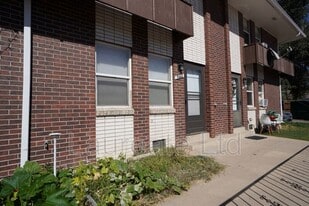 5663 W 26th Ave in Denver, CO - Building Photo