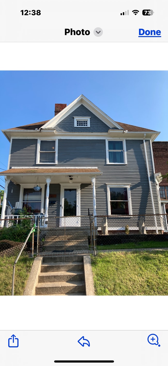 212 E South St in South Bend, IN - Foto de edificio - Building Photo