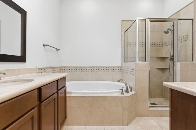 property at 1303 Sherwood Point Ln