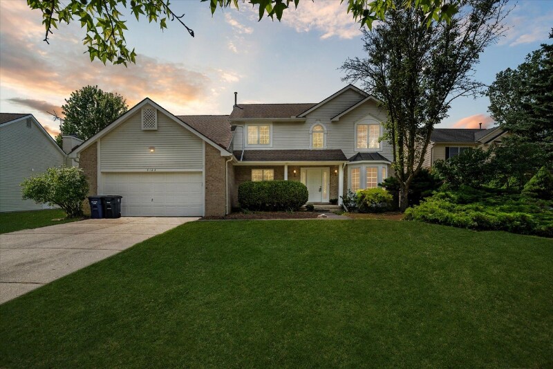 3125 Fawnmeadow Ct in Ann Arbor, MI - Building Photo