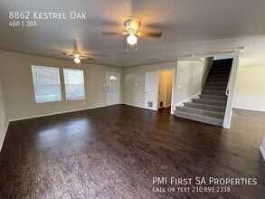 8862 Kestrel Oak in Converse, TX - Building Photo - Building Photo