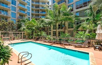 1431 Pacific Hwy in San Diego, CA - Foto de edificio - Building Photo