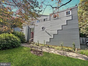 12419 Washington Brice Rd in Fairfax, VA - Building Photo - Building Photo