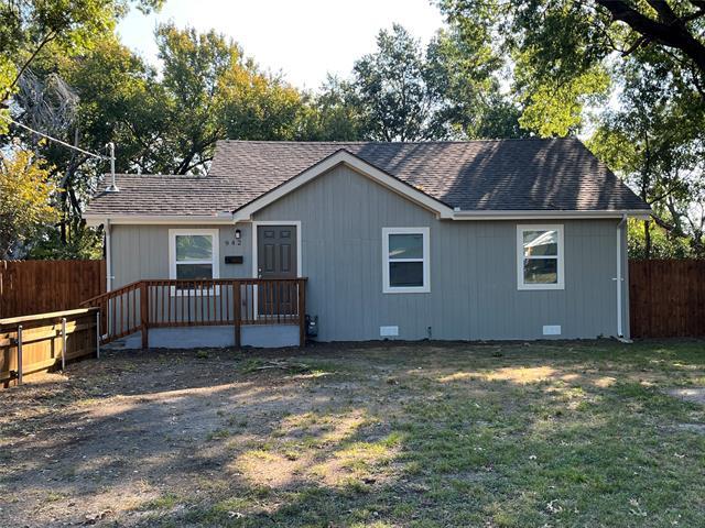 942 Carver St in Mesquite, TX - Building Photo