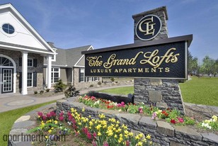 The Grand Lofts Apartments