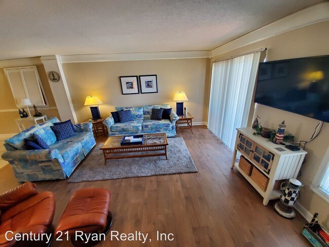 17642 Front Beach Rd-Unit -#C2 in Panama City Beach, FL - Foto de edificio - Building Photo