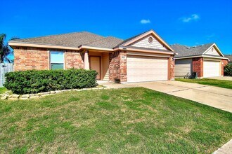 6824 Fox Tail Dr in Corpus Christi, TX - Building Photo - Building Photo