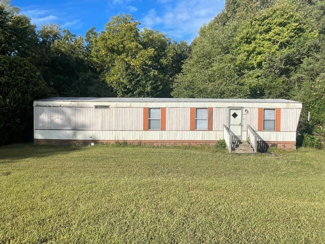 property at 5004 Waxhaw-Marvin Rd