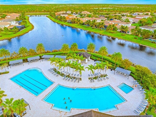 4171 Crescent Ct in Naples, FL - Building Photo - Building Photo