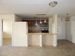 270 Marin Blvd, Unit 4D in Jersey City, NJ - Building Photo - Building Photo