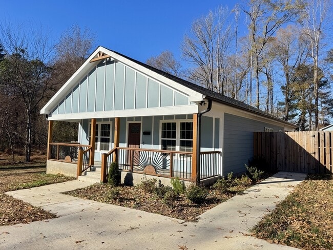 118 Mineral Springs Rd in Louisburg, NC - Building Photo - Building Photo