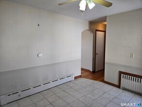 37 Gordon St in East Haven, CT - Building Photo - Building Photo