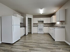 423 Oakleigh Ln in Oakboro, NC - Building Photo - Building Photo