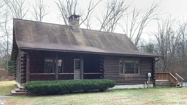 61 Old Turnpike Rd N in Canaan, CT - Foto de edificio - Building Photo