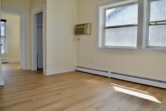 93 Sherman Ave in Nahant, MA - Building Photo - Building Photo