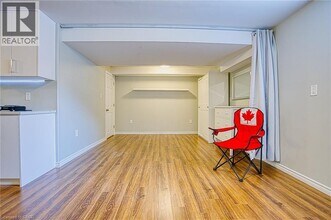 52 Dartmouth Gate in Hamilton, ON - Building Photo - Building Photo