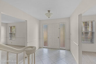 1922 Holly Oaks Ravine Dr in Jacksonville, FL - Building Photo - Building Photo