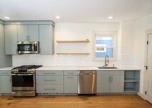 15 Marston St in Medford, MA - Building Photo - Building Photo