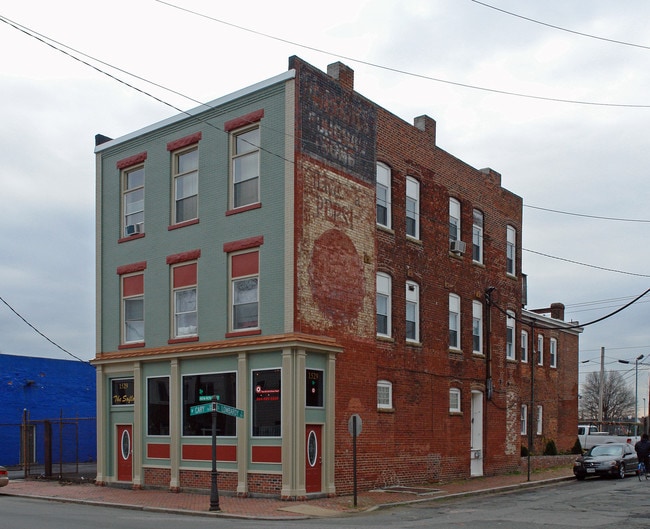 1529 W Cary St in Richmond, VA - Building Photo - Building Photo