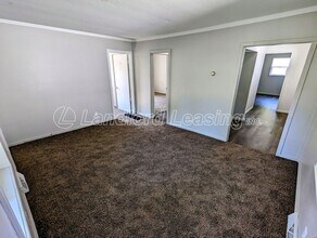 3502 Lowell Ave in Lorain, OH - Building Photo - Building Photo