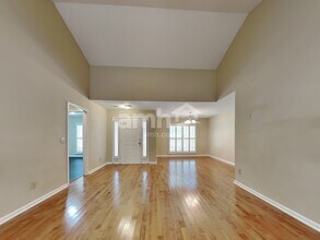3109 Southampton Dr in Jamestown, NC - Building Photo - Building Photo
