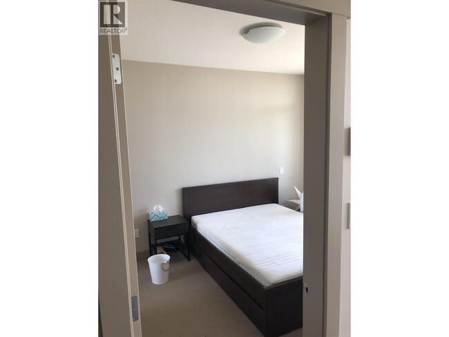 9009 Cornerstone Mews in Burnaby, BC - Building Photo - Building Photo