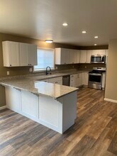 4695 Sylar Ln in Kelseyville, CA - Building Photo - Building Photo